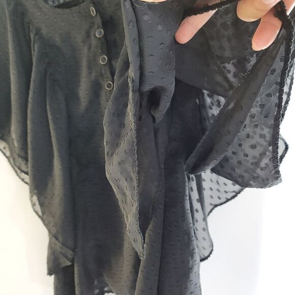 Sanctuary sheer  black flutter sleeve blouse - Picture 6 of 8